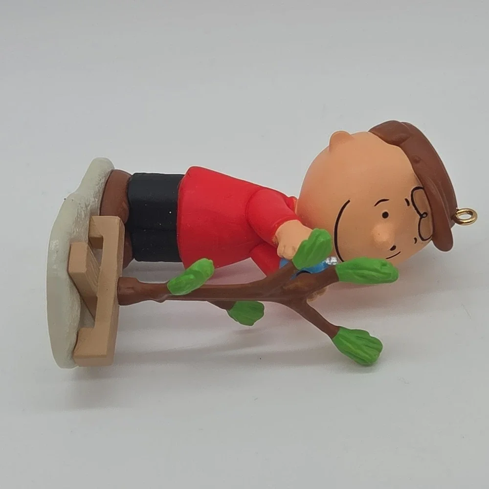 2013 Hallmark A Very Special Tree Ornament Peanuts Charlie Brown Christmas 2.5